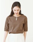 【ドゥクラッセ/DoCLASSE】のパールキーネック/6分袖・ドゥクラッセTシャツ ダークブラウン|ID: prp329100003118032 ipo3291000000028256558