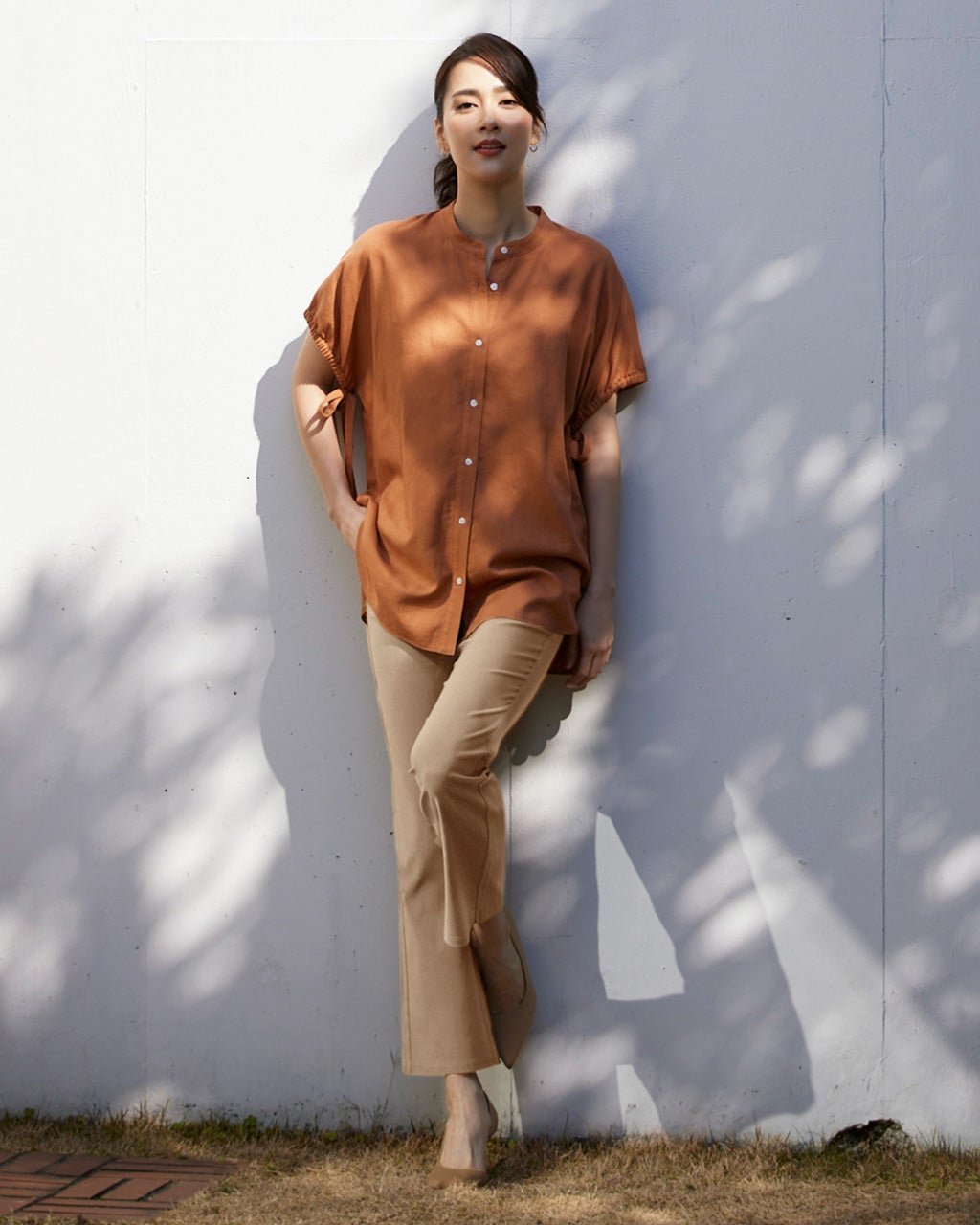 【ドゥクラッセ/DoCLASSE】のドライタッチ・脚長ストレート/68cm インテリア・キッズ・メンズ・レディースファッション・服の通販 founy(ファニー) 　ファッション　Fashion　レディースファッション　Fashion for Women　パンツ　Pants & Trousers　春　Spring　秋　Autumn　クール　Cool, Chic　コンパクト　Compact, Small Size　ストレッチ　Stretch, Stretchy Fabric　ストレート　Straight, Straight Cut　フラップ　Flap, Flap Pocket　ポケット　Pocket, Pocket Detail　ループ　Loop, Loop Knit　ソフトベージュ|ID: prp329100003221155 ipo3291000000028260356