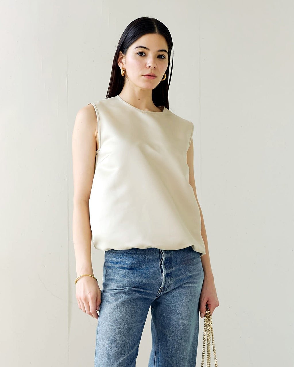 【ドゥクラッセ/DoCLASSE】のジャパンサテン・タックブラウス 人気、トレンドファッション・服の通販 founy(ファニー) 　ファッション　Fashion　レディースファッション　Ladies' Fashion Online　トップス・カットソー　Tops/Tshirt　シャツ/ブラウス　Shirts/Blouses　サテン　Satin　ジャケット　Jacket　スリット　Slit　センター　Center　フォルム　Form　 other-1|ID: prp329100003221164 ipo3291000000032637063