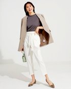 【ドゥクラッセ/DoCLASSE】の艶ストレッチリネン・テーパードパンツ オフホワイト|ID: prp329100003296812 ipo3291000000036008912