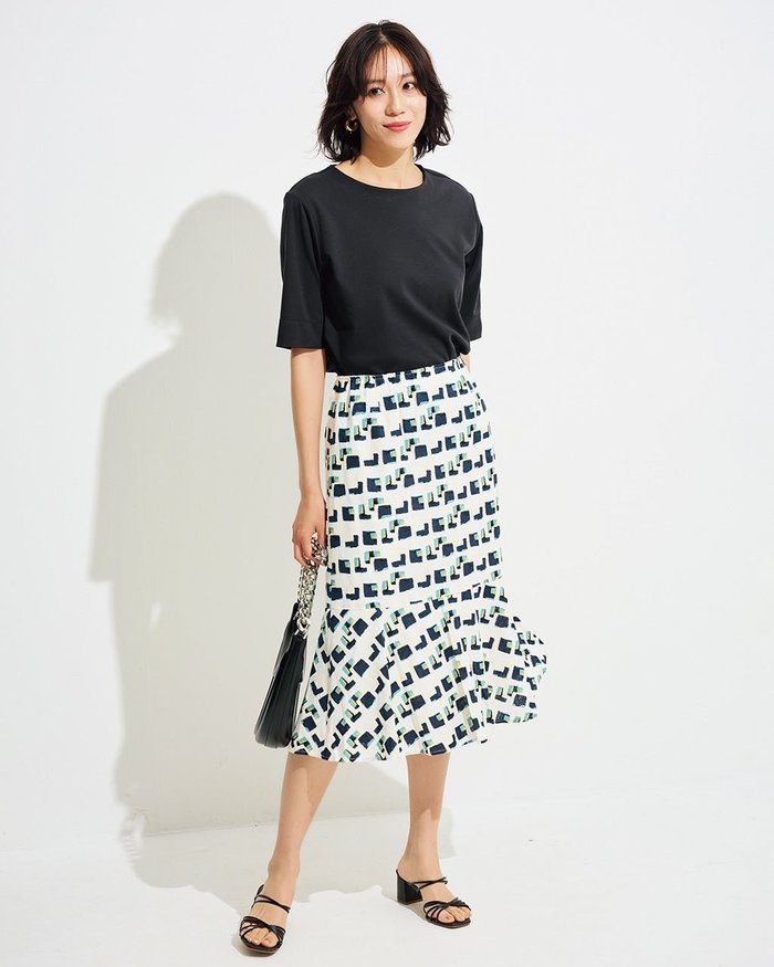 【ドゥクラッセ/DoCLASSE】のリネンコットン・マーメイドスカート インテリア・キッズ・メンズ・レディースファッション・服の通販 founy(ファニー) https://founy.com/ ファッション Fashion レディースファッション Fashion for Women スカート Skirts インナー Innerwear トレンド Trend, Trending Now フレア Flare, Flared フレンチ French, French Style マーメイド Mermaid, Fishtail Silhouette リネン Linen, Linen Fabric |ID: prp329100003359515 ipo3291000000035991027