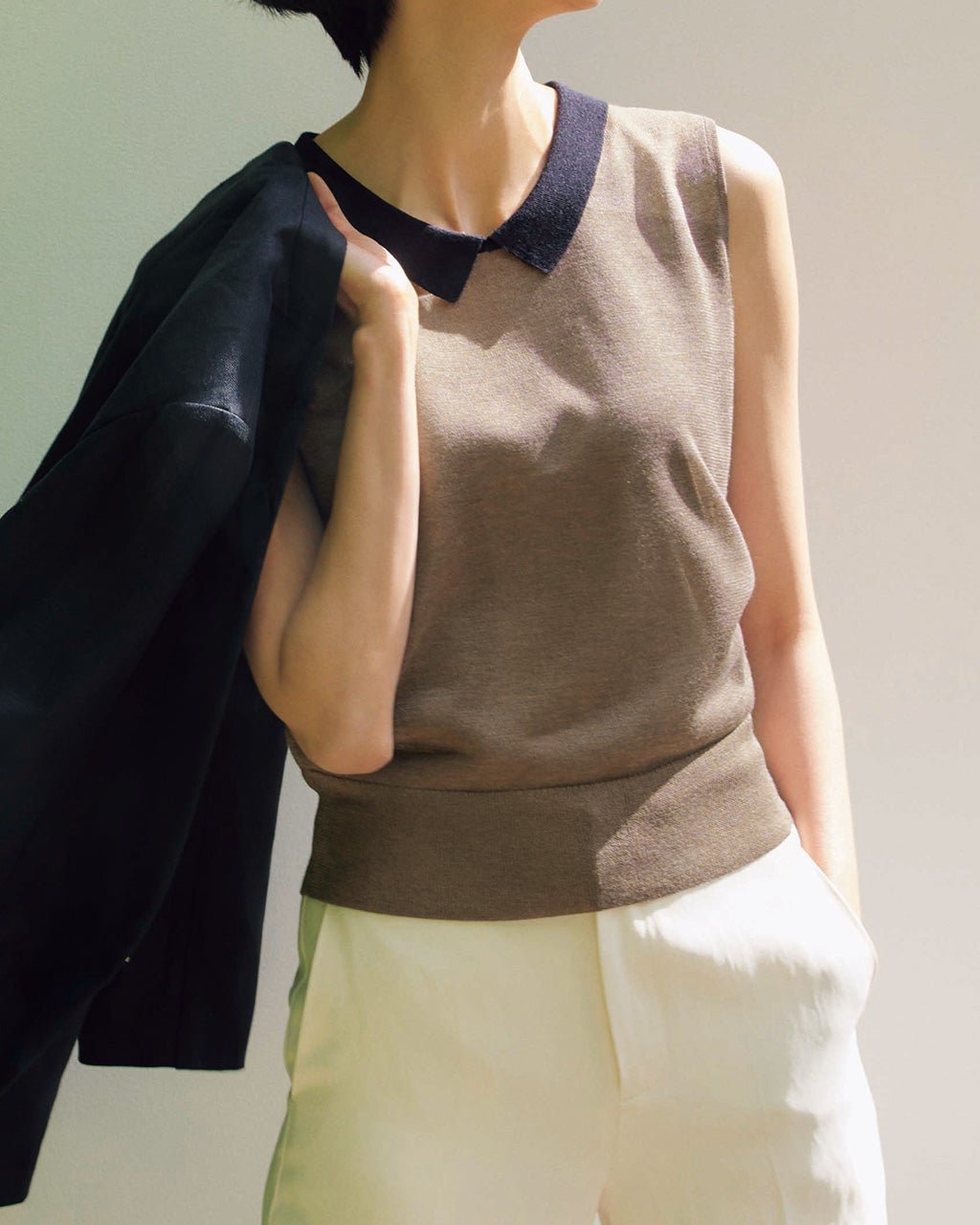【ドゥクラッセ/DoCLASSE】のハイゲージシアーニット・配色衿トップス 人気、トレンドファッション・服の通販 founy(ファニー) 　ファッション　Fashion　レディースファッション　Fashion for Women　トップス・カットソー　Cut & Sew Tops　ニット　Knit Tops & Sweaters　インナー　Innerwear　キャミソール　Camisole, Spaghetti Strap Top　サマー　Summer, Summer Style　ジャケット　Jacket, Outerwear　ノースリーブ　Sleeveless, No-Sleeve　 other-1|ID: prp329100003418747 ipo3291000000028261592