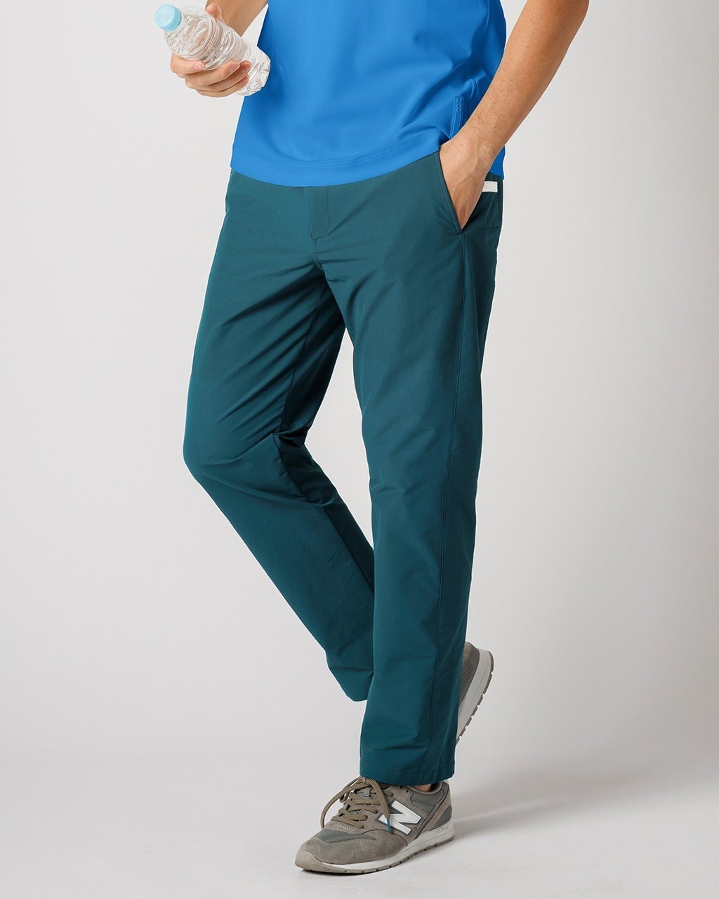 【ドゥクラッセ/DoCLASSE / MEN】のDCG/バーサタイル撥水 ストレッチパンツ インテリア・キッズ・メンズ・レディースファッション・服の通販 founy(ファニー) 　ファッション　Fashion　メンズファッション　Fashion for Men　ボトムス　Bottoms　ストレッチ　Stretch, Stretchy Fabric　スマホ　Smartphone, Mobile Device　スマート　Smart, Elegant　ポケット　Pocket, Pocket Detail　メッシュ　Mesh, Net Fabric　メンズ　Men's, Menswear　ループ　Loop, Loop Knit　ゴルフ　Golf　ミッドナイトブルー|ID: prp329100003458531 ipo3291000000035893911