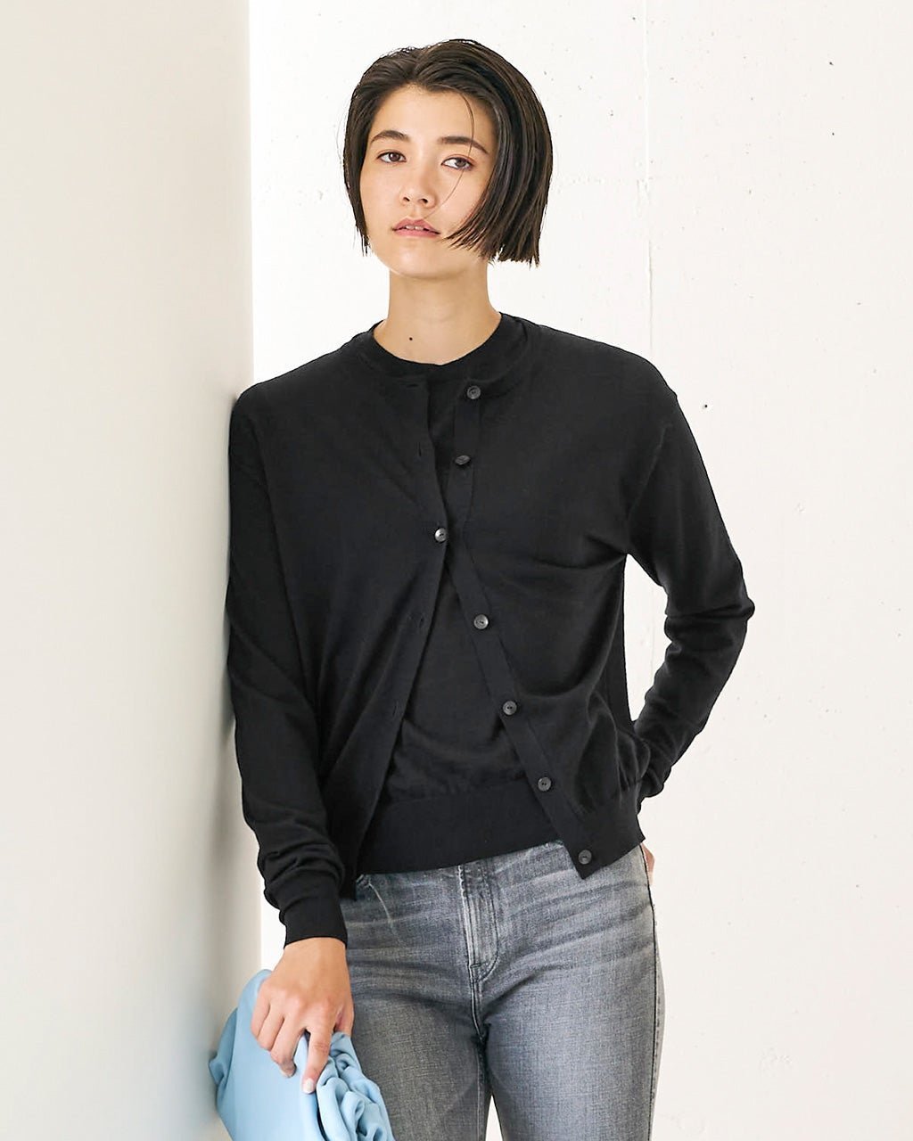 【ドゥクラッセ/DoCLASSE】のスーパーファインメリノ・クルーカーディガン インテリア・キッズ・メンズ・レディースファッション・服の通販 founy(ファニー) 　ファッション　Fashion　レディースファッション　Fashion for Women　トップス・カットソー　Cut & Sew Tops　ニット　Knit Tops & Sweaters　カーディガン・羽織り　Layered Style Cardigans　アンサンブル　Ensemble Set　エレガント 上品　Elegant　ベーシック　Basic, Essential　リアル　Real, Realistic　ブラック|ID: prp329100003553323 ipo3291000000028262129