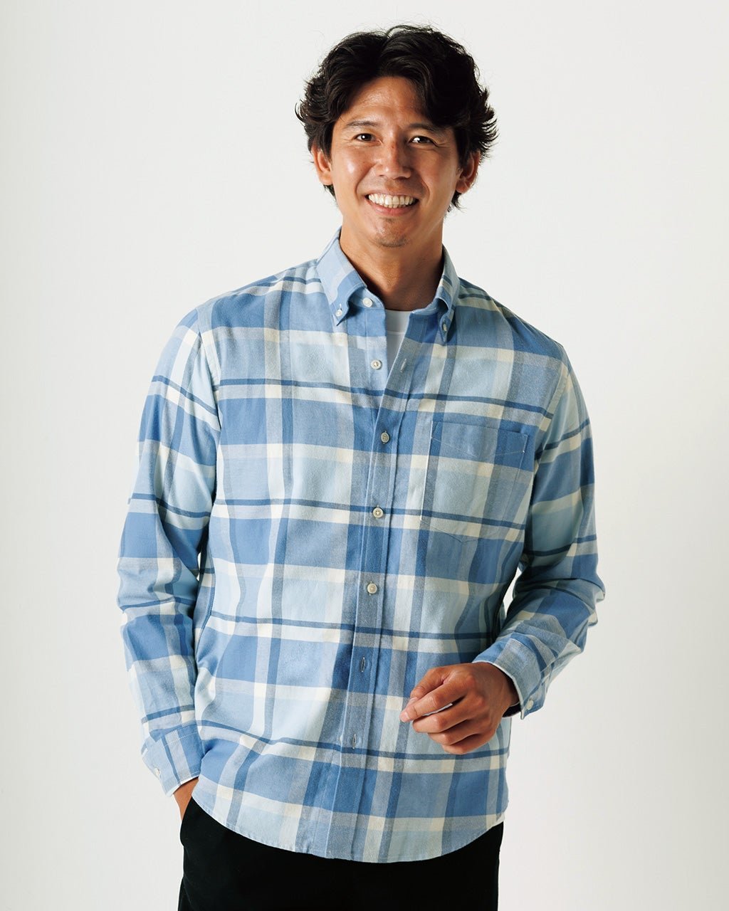 【ドゥクラッセ/DoCLASSE / MEN】の両面起毛ソフトフランネルシャツ 人気、トレンドファッション・服の通販 founy(ファニー) 　ファッション　Fashion　メンズファッション　Fashion for Men　アイビー　Ivy Pattern　ジャケット　Jacket, Outerwear　スマート　Smart, Elegant　センター　Center, Center Line　プリーツ　Pleats, Pleated　ボックス　Boxy, Box Shape　メンズ　Men's, Menswear　今季　This Season, Current Season　冬　Winter / This Winter　無地　Plain, Solid Color　 other-1|ID: prp329100003580944 ipo3291000000028262270