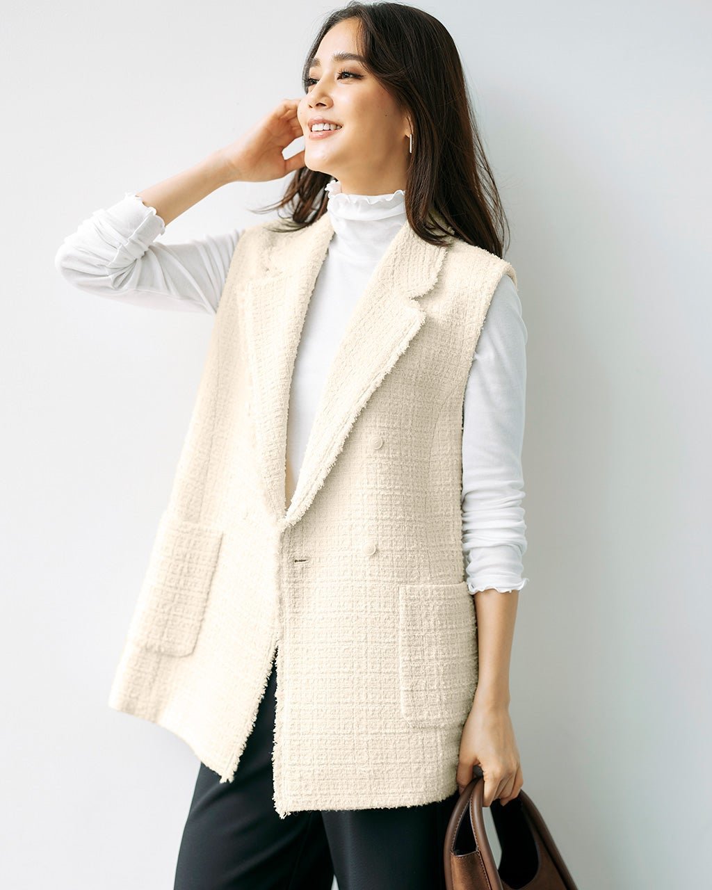 【ドゥクラッセ/DoCLASSE】のファンシーツイード・ダブルジレ インテリア・キッズ・メンズ・レディースファッション・服の通販 founy(ファニー) 　ファッション　Fashion　レディースファッション　Fashion for Women　アウター　Coat / Outerwear Collection　レディースジャケット・軽アウター　Jackets　シンプル　Simple, Minimal　ジャケット　Jacket, Outerwear　ツイード　Twill, Twill Weave　ロング　Long, Long-Length　人気　Popular, Best Seller　ホワイト|ID: prp329100003580946 ipo3291000000028262280