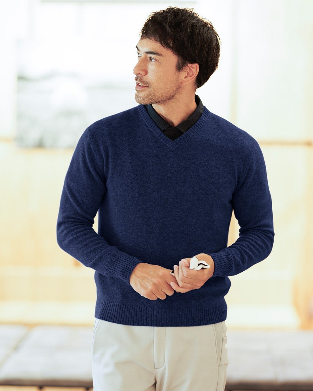 【ドゥクラッセ/DoCLASSE / MEN】のDCG ・ピュアカシミアVネックセーター インテリア・キッズ・メンズ・レディースファッション・服の通販 founy(ファニー) 　ファッション　Fashion　メンズファッション　Fashion for Men　ゴルフ　Golf　セーター　Sweater, Knitwear　ポロシャツ　Polo Shirt, Collared Tee　メンズ　Men's, Menswear　ネイビー|ID: prp329100003597027 ipo3291000000028262631