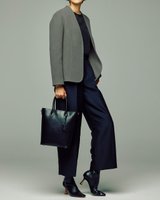 【ドゥクラッセ/DoCLASSE】のカシミヤ混ウールリバー・Vカラージャケット 人気、トレンドファッション・服の通販 founy(ファニー) ファッション Fashion レディースファッション Fashion for Women アウター Coat / Outerwear Collection レディースジャケット・軽アウター Jackets ジャケット Jacket, Outerwear ダブル Double, Double-Breasted なめらか Smooth, Silky Texture ハンド Hand, Handmade フェイス Face, Facial Design ワーク Workwear, Utility Style 旅行 Travel |ID:prp329100003597043