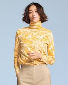 【ドゥクラッセ/DoCLASSE】の超長綿・タートルネック/総柄 ゴールドxベージュ|ID: prp329100003611360 ipo3291000000036009077