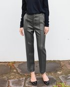 【ドゥクラッセ/DoCLASSE】の尾州ドライウール・ピンタックパンツ チャコール|ID: prp329100003658492 ipo3291000000034725535