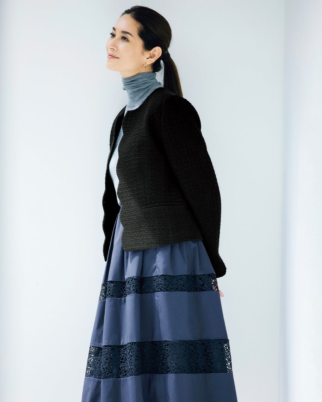 【ドゥクラッセ/DoCLASSE】のブライトツイード・スカラップジャケット 人気、トレンドファッション・服の通販 founy(ファニー) 　ファッション　Fashion　レディースファッション　Fashion for Women　アウター　Coat / Outerwear Collection　コート・ロングコート・ピーコート　Long Coats, Peacoats & More　レディースジャケット・軽アウター　Jackets　コンパクト　Compact, Small Size　ジャケット　Jacket, Outerwear　スカラップ　Scallop, Scalloped Edge　ツイード　Twill, Twill Weave　トレンド　Trend, Trending Now　定番　Standard, Basic Item　 other-1|ID: prp329100003658524 ipo3291000000028263197