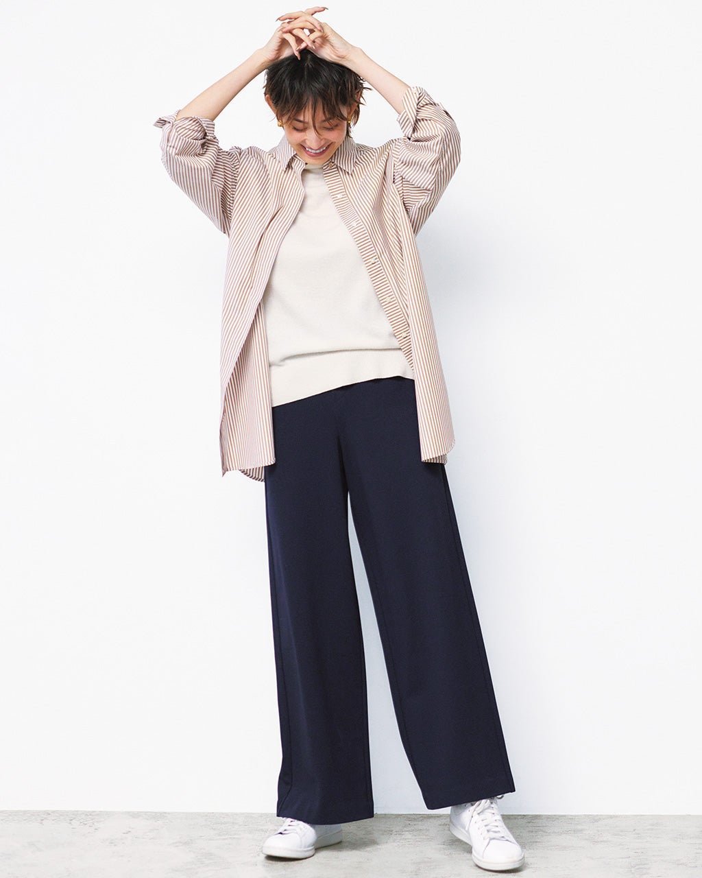 【ドゥクラッセ/DoCLASSE】のプレミアサーモ・セミワイドパンツ インテリア・キッズ・メンズ・レディースファッション・服の通販 founy(ファニー) 　ファッション　Fashion　レディースファッション　Fashion for Women　パンツ　Pants & Trousers　ストレッチ　Stretch, Stretchy Fabric　ストレート　Straight, Straight Cut　スマート　Smart, Elegant　フロント　Front, Front Design　ワイド　Wide, Wide Fit　エレガント 上品　Elegant　ビジネス 仕事 通勤　Business / Work / Commuting　ミッドナイトブルー|ID: prp329100003658531 ipo3291000000028263167