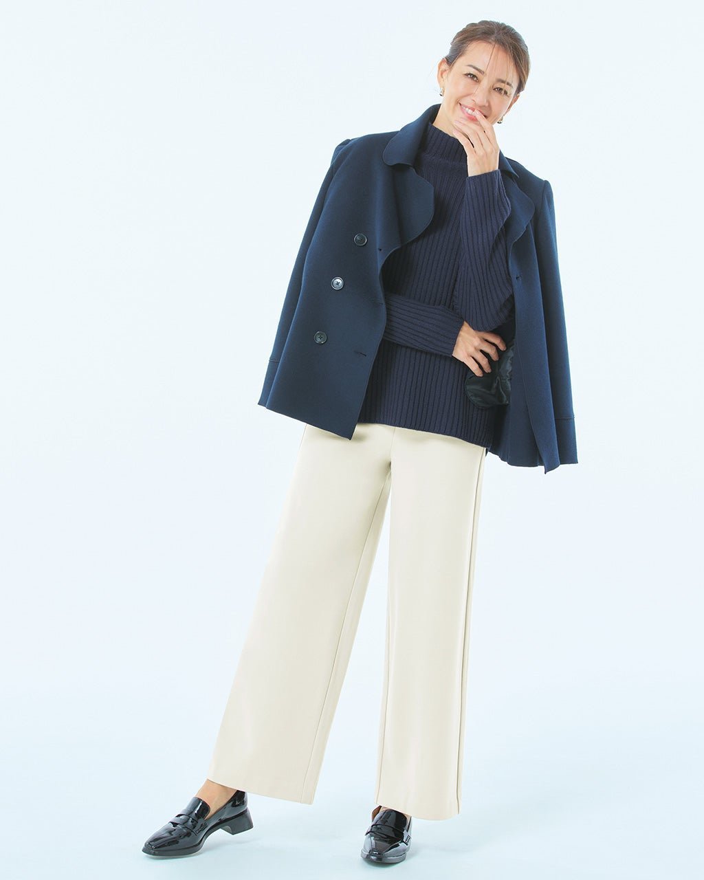 【ドゥクラッセ/DoCLASSE】のプレミアサーモ・セミワイドパンツ インテリア・キッズ・メンズ・レディースファッション・服の通販 founy(ファニー) 　ファッション　Fashion　レディースファッション　Fashion for Women　パンツ　Pants & Trousers　ストレッチ　Stretch, Stretchy Fabric　ストレート　Straight, Straight Cut　スマート　Smart, Elegant　フロント　Front, Front Design　ワイド　Wide, Wide Fit　エレガント 上品　Elegant　ビジネス 仕事 通勤　Business / Work / Commuting　オフホワイト|ID: prp329100003658531 ipo3291000000028263168