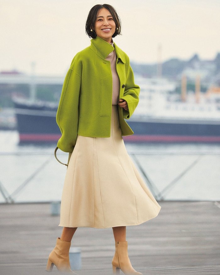 【ドゥクラッセ/DoCLASSE】のカシミヤ混ウールリバー・ショートコート インテリア・キッズ・メンズ・レディースファッション・服の通販 founy(ファニー) https://founy.com/ ファッション Fashion レディースファッション Fashion for Women アウター Coat / Outerwear Collection コート・ロングコート・ピーコート Long Coats, Peacoats & More アシンメトリー Asymmetrical Style ショート Short, Short Length シンプル Simple, Minimal ダブル Double, Double-Breasted なめらか Smooth, Silky Texture パッチ Patch, Appliqué フェイス Face, Facial Design ポケット Pocket, Pocket Detail |ID: prp329100003767751 ipo3291000000034846699