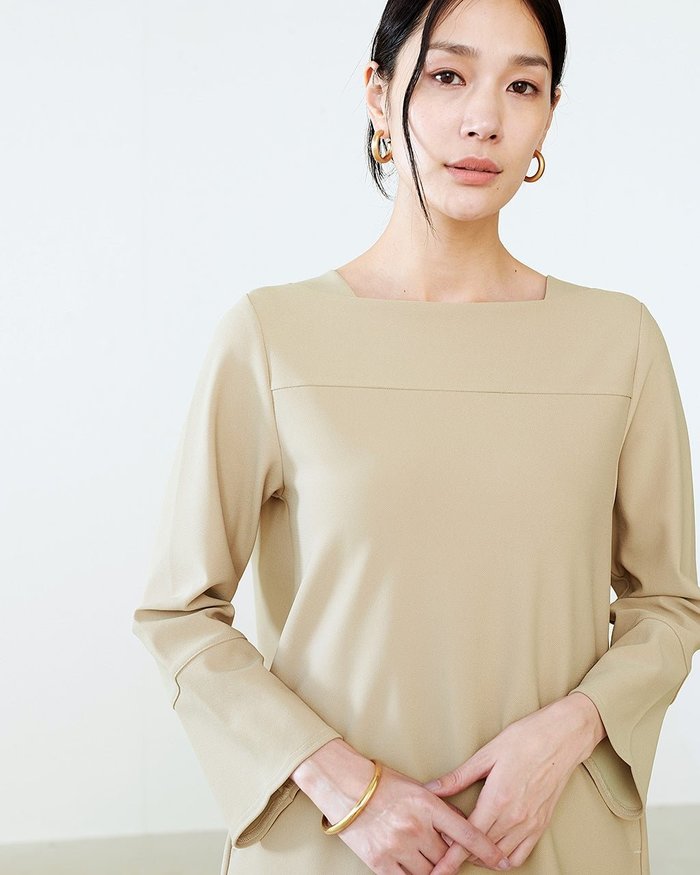 【ドゥクラッセ/DoCLASSE】のストレッチツイル・フレアチュニック インテリア・キッズ・メンズ・レディースファッション・服の通販 founy(ファニー) https://founy.com/ ファッション Fashion レディースファッション WOMEN トップス・カットソー Tops/Tshirt カフス Cuffs ストレッチ Stretch スリーブ Sleeve チュニック Tunic ツイル Twill フレア Flare |ID: prp329100003831737 ipo3291000000028263662
