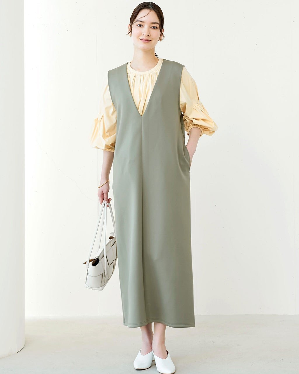 【ドゥクラッセ/DoCLASSE】のダブル編みジャージー・深Vネックジャンスカ 120cm インテリア・キッズ・メンズ・レディースファッション・服の通販 founy(ファニー) 　ファッション　Fashion　レディースファッション　Fashion for Women　ワンピース　Dresses　ダブル　Double, Double-Breasted　人気　Popular, Best Seller　トープ|ID: prp329100003831742 ipo3291000000035992794