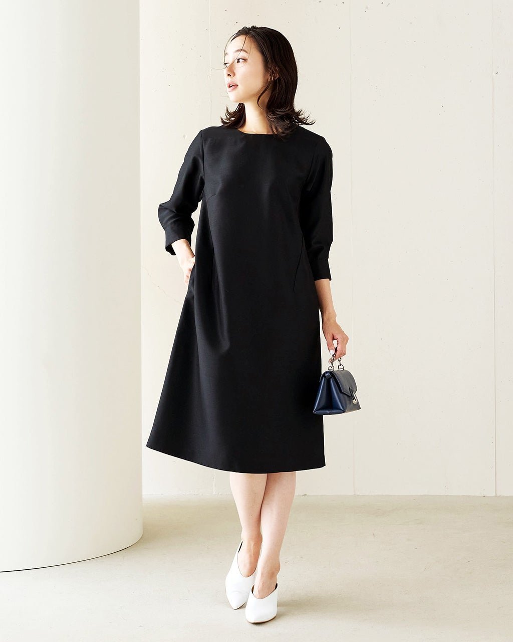 【ドゥクラッセ/DoCLASSE】のトリアセシャンタン・ワンピース 人気、トレンドファッション・服の通販 founy(ファニー) 　ファッション　Fashion　レディースファッション　Fashion for Women　ワンピース　Dresses　エレガント 上品　Elegant　オケージョン　Occasion Wear　カフス　Cuff Design　シャンタン　Shantung, Silk-Like Fabric　シルク　Silk, 100% Silk　シンプル　Simple, Minimal　セットアップ　Set-Up, Coordinated Outfit　ドレス　Dress, One-Piece　ドレープ　Drape, Draping Fabric　フォルム　Silhouette, Form　ボックス　Boxy, Box Shape　ミックス　Mix, Mixed Style　冬　Winter / This Winter　A/W・秋冬　Autumn/Winter　 other-1|ID: prp329100003831775 ipo3291000000035991144