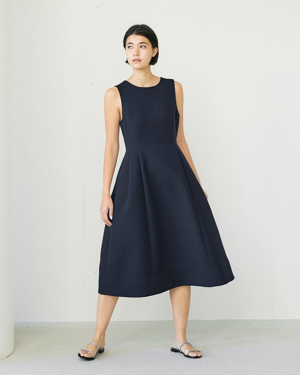 【ドゥクラッセ/DoCLASSE】のマトラッセクロス・フィット&フレアワンピ―ス 人気、トレンドファッション・服の通販 founy(ファニー) 　ファッション　Fashion　レディースファッション　Fashion for Women　ワンピース　Dresses　なめらか　Smooth, Silky Texture　ショルダー　Shoulder, Shoulder Strap　シンプル　Simple, Minimal　ジャケット　Jacket, Outerwear　フォルム　Silhouette, Form　 other-1|ID: prp329100003851433 ipo3291000000036037319