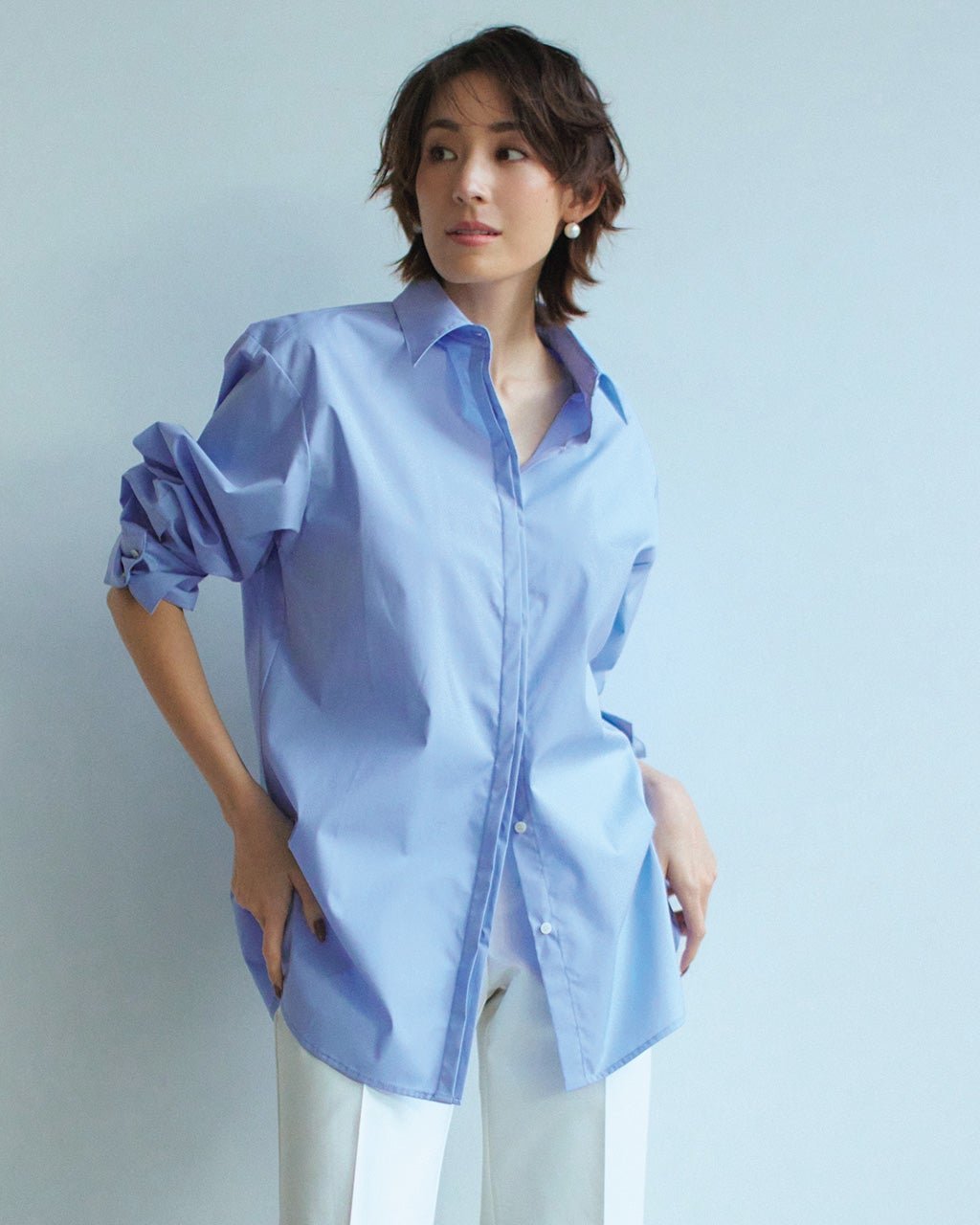 【ドゥクラッセ/DoCLASSE】のダブルフライフロント・コットン混シャツ 人気、トレンドファッション・服の通販 founy(ファニー) 　ファッション　Fashion　レディースファッション　Ladies' Fashion Online　トップス・カットソー　Tops/Tshirt　シャツ/ブラウス　Shirts/Blouses　なめらか　Smooth　シンプル　Simple　スリーブ　Sleeve　ダブル　Double　トレンド　Trend　フォルム　Form　フロント　Front　ボトム　Bottom　ポンチョ　Poncho　ワイド　Wide　 other-1|ID: prp329100003884227 ipo3291000000032454243