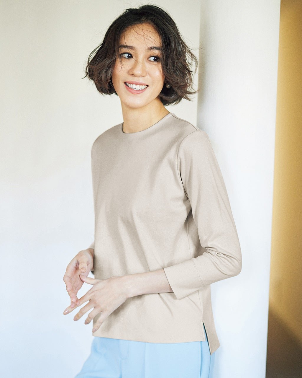 【ドゥクラッセ/DoCLASSE】のスマートクルー/8分袖・ドゥクラッセTシャツ 人気、トレンドファッション・服の通販 founy(ファニー) 　ファッション　Fashion　レディースファッション　WOMEN　トップス・カットソー　Tops/Tshirt　シャツ/ブラウス　Shirts/Blouses　ロング / Tシャツ　T-Shirts　カットソー　Cut and Sewn　インナー　Inner　カットソー　Cut And Sew　シンプル　Simple　ジャケット　Jacket　スマート　Smart　ダブル　Double　デニム　Denim　定番　Standard　なめらか　Smooth　人気　Popularity　パール　Pearl　フレア　Flare　フロント　Front　ベーシック　Basic　半袖　Short Sleeve　おすすめ　Recommend　エレガント 上品　Elegant　ビジネス 仕事 通勤　Business　 other-1|ID: prp329100003884299 ipo3291000000031756104
