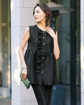 【ドゥクラッセ/DoCLASSE】 エアーダブルクロス・フリルロングブラウス人気、トレンドファッション・服の通販 founy(ファニー) ファッション Fashion レディースファッション Fashion for Women トップス・カットソー Cut & Sew Tops シャツ・ブラウス・オフィスカジュアル Elegant Blouses & Button-Ups シルク Silk, 100% Silk セットアップ Set-Up, Coordinated Outfit フリル Frill, Ruffle ペプラム Peplum, Flared Hem ロング Long, Long-Length |ID:prp329100003910385
