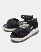 【フィットフィット/fitfit】のクッションツイストサンダル ブラック|ID: prp329100003924377 ipo3291000000028264547