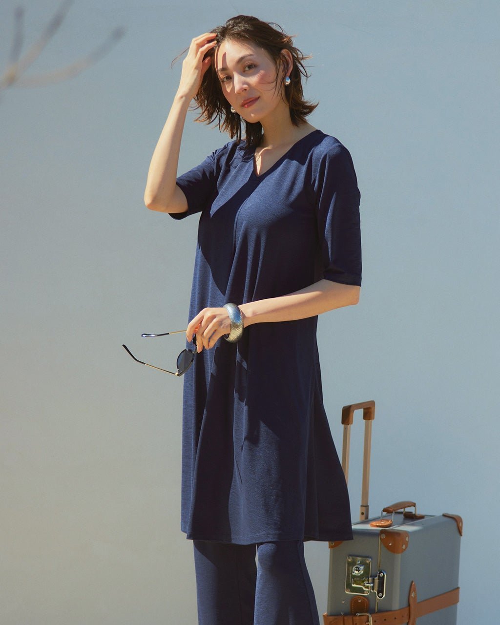 【ドゥクラッセ/DoCLASSE】のUVスラブ・ジェットセッターズ/5分袖チュニック インテリア・キッズ・メンズ・レディースファッション・服の通販 founy(ファニー) ファッション Fashion レディースファッション Fashion for Women トップス・カットソー Cut & Sew Tops チュニック Tunic, Long Top 人気 Popular, Best Seller ネイビー|ID: prp329100003954044 ipo3291000000035894151