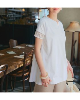 【ドゥクラッセ/DoCLASSE】のレースデザイン/半袖チュニック・ドゥクラッセTシャツ 人気、トレンドファッション・服の通販 founy(ファニー) ファッション Fashion レディースファッション WOMEN トップス・カットソー Tops/Tshirt シャツ/ブラウス Shirts/Blouses ロング / Tシャツ T-Shirts インナー Inner カットソー Cut And Sew シンプル Simple ジャケット Jacket ダブル Double チュニック Tunic デニム Denim 定番 Standard なめらか Smooth パール Pearl フェミニン Feminine フレア Flare フロント Front ベーシック Basic 半袖 Short Sleeve レース Race おすすめ Recommend エレガント 上品 Elegant ビジネス 仕事 通勤 Business |ID:prp329100003954123
