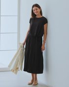 【ドゥクラッセ/DoCLASSE】のUVスラブ・プリーツワンピース ブラック|ID: prp329100003972920 ipo3291000000036296332