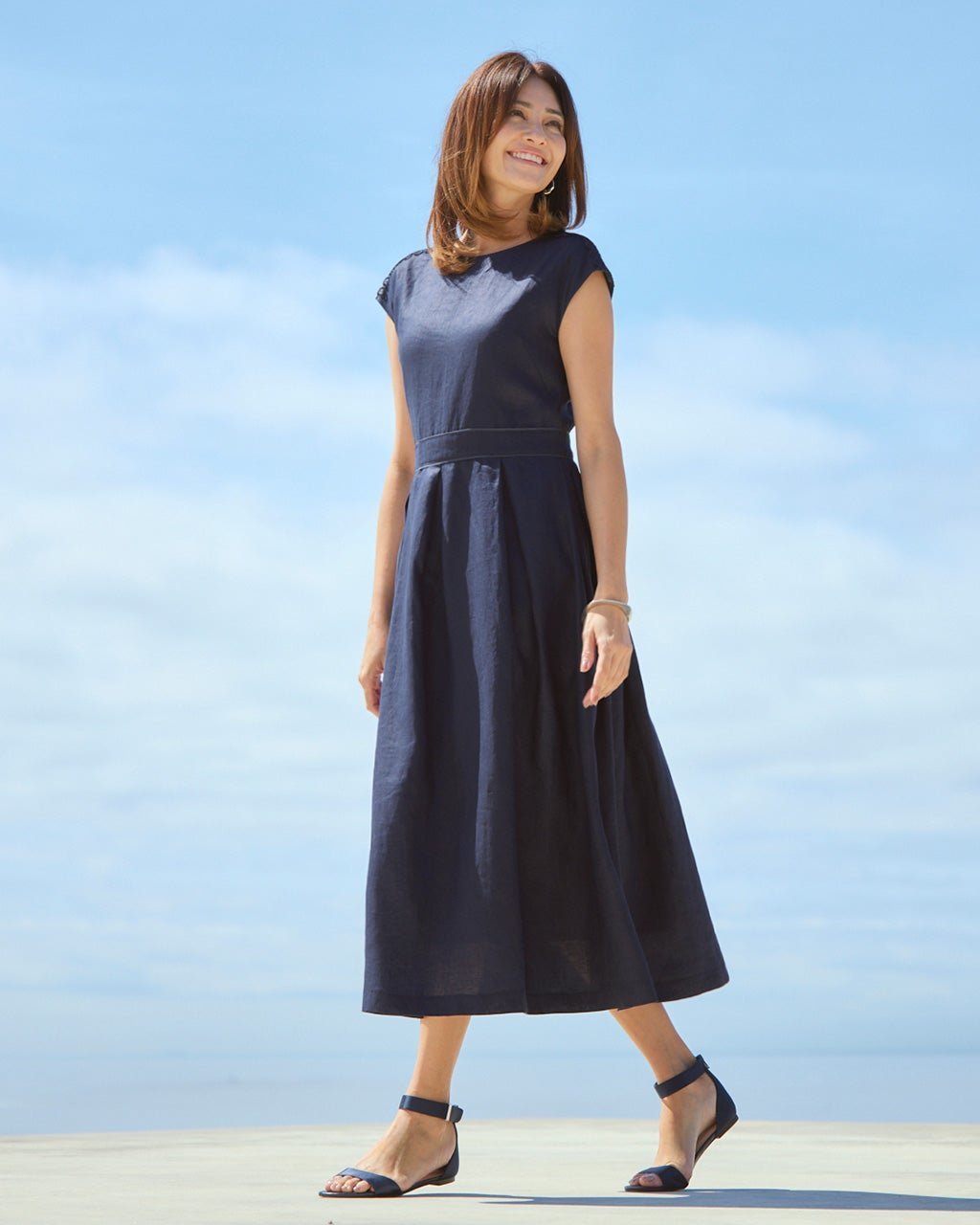 【ドゥクラッセ/DoCLASSE】のフレンチリネン・レースデザインワンピース 人気、トレンドファッション・服の通販 founy(ファニー) 　ファッション　Fashion　レディースファッション　Fashion for Women　ワンピース　Dresses　スリーブ　Sleeve, Long Sleeve / Short Sleeve　フランス　France, French　フレンチ　French, French Style　プリーツ　Pleats, Pleated　リネン　Linen, Linen Fabric　レース　Lace, Lace Fabric　 other-1|ID: prp329100003972927 ipo3291000000035894251