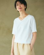 【ドゥクラッセ/DoCLASSE】のUVニット・スカラップVネック ホワイト|ID: prp329100004013854 ipo3291000000036009642