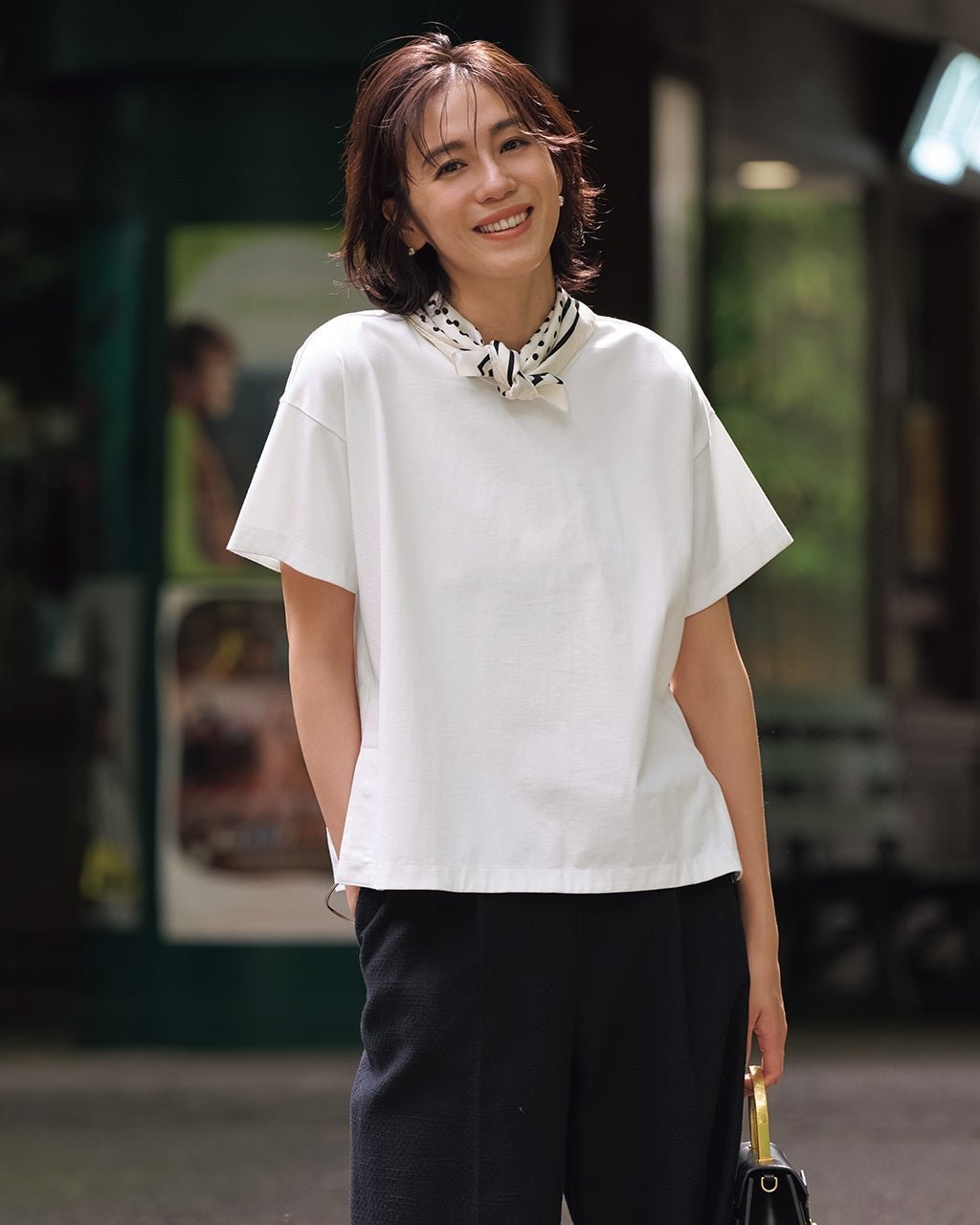 【ドゥクラッセ/DoCLASSE】の高密度シルコットン・クルーネックT 人気、トレンドファッション・服の通販 founy(ファニー) 　ファッション　Fashion　レディースファッション　Fashion for Women　トップス・カットソー　Cut & Sew Tops　シャツ・ブラウス・オフィスカジュアル　Elegant Blouses & Button-Ups　ロングTシャツ・Tシャツ　Longline T-Shirts & Tees　カットソー・ベーシックTシャツ　Cut-and-Sewn Tops / Stretch Tees & Basics　カットソー　Cut and Sewn Top　グログラン　Grosgrain, Grosgrain Ribbon　スリット　Slit, Slit Detail　フォルム　Silhouette, Form　夏　Summer　 other-1|ID: prp329100004020928 ipo3291000000032735008