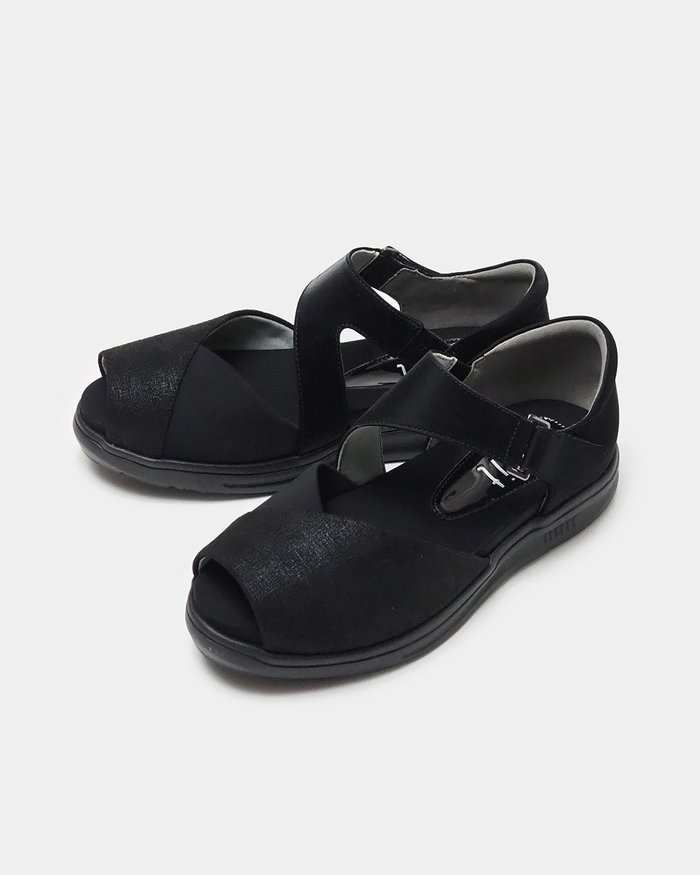 【フィットフィット/fitfit】のヒールカバーソフトサンダルLITE インテリア・キッズ・メンズ・レディースファッション・服の通販 founy(ファニー) https://founy.com/ ファッション Fashion レディースファッション Fashion for Women インソール Shoe Insole クッション Cushion, Throw Pillow 軽量 Lightweight, Ultra Light サンダル Sandals, Summer Shoes スニーカー Sneakers, Trainers フィット Fit, Slim Fit ベーシック Basic, Essential ラバー Rubber, Rubber Sole 夏 Summer |ID: prp329100004045844 ipo3291000000035184756