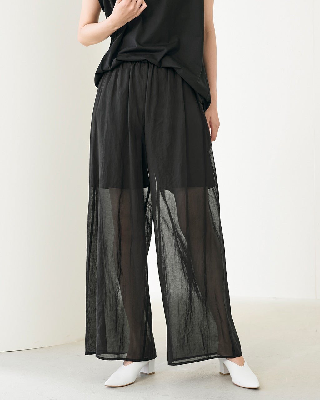【ドゥクラッセ/DoCLASSE】のシアーコットン・ワイドパンツ 人気、トレンドファッション・服の通販 founy(ファニー) ファッション Fashion レディースファッション Fashion for Women パンツ Pants & Trousers おすすめ Recommended / Our Picks インナー Innerwear シアー Sheer, See-Through シルク Silk, 100% Silk チュニック Tunic, Long Top ペチコート Petticoat, Underskirt ワイド Wide, Wide Fit other-1|ID: prp329100004131906 ipo3291000000034725414