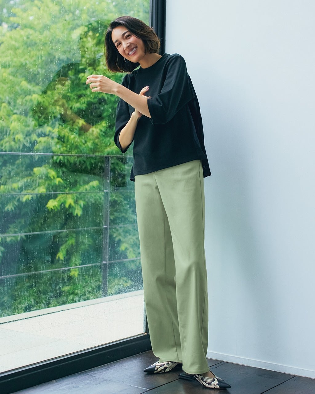【ドゥクラッセ/DoCLASSE】のミラクルストレッチ・ストレート インテリア・キッズ・メンズ・レディースファッション・服の通販 founy(ファニー) 　ファッション　Fashion　レディースファッション　WOMEN　パンツ　Pants　ストレッチ　Stretch　ストレート　Straight　トレンド　Trend　パターン　Pattern　ベーシック　Basic　レギンス　Leggings　ミストグリーン|ID: prp329100004131961 ipo3291000000031903741