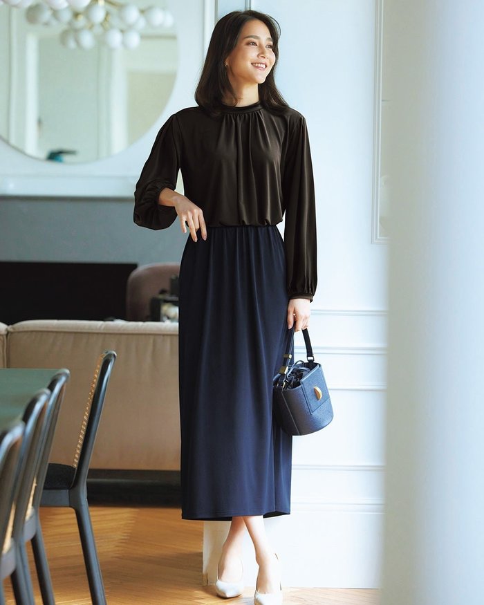 【ドゥクラッセ/DoCLASSE】のドレープジャージー・ギャザーブラウス インテリア・キッズ・メンズ・レディースファッション・服の通販 founy(ファニー) https://founy.com/ ファッション Fashion レディースファッション Fashion for Women トップス・カットソー Cut & Sew Tops シャツ・ブラウス・オフィスカジュアル Elegant Blouses & Button-Ups ロングTシャツ・Tシャツ Longline T-Shirts & Tees カットソー・ベーシックTシャツ Cut-and-Sewn Tops / Stretch Tees & Basics エレガント 上品 Elegant カットソー Cut and Sewn Top ギャザー Gathered, Ruffled セットアップ Set-Up, Coordinated Outfit ドレープ Drape, Draping Fabric |ID: prp329100004131964 ipo3291000000033823342