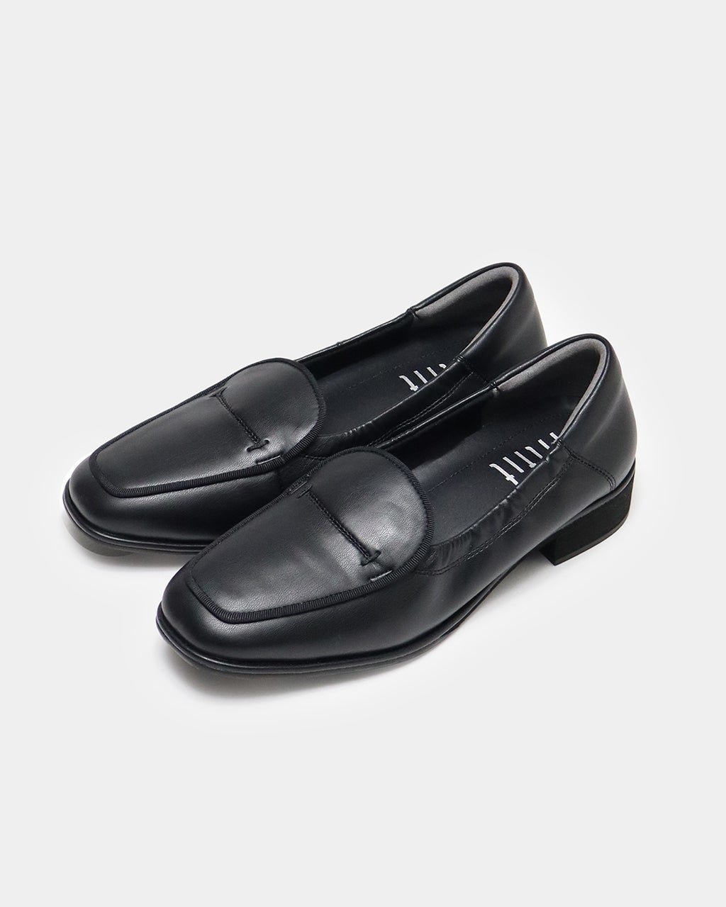 【フィットフィット/fitfit】の撥水ソフトストレッチモカシン インテリア・キッズ・メンズ・レディースファッション・服の通販 founy(ファニー) 　ファッション　Fashion　レディースファッション　Fashion for Women　インソール　Shoe Insole　エナメル　Patent Leather　クッション　Cushion, Throw Pillow　抗菌　Antibacterial, Bacteria-Resistant　軽量　Lightweight, Ultra Light　シャーリング　Shirring, Ruched　シューズ　Shoes, Footwear　シンプル　Simple, Minimal　ストレッチ　Stretch, Stretchy Fabric　フィット　Fit, Slim Fit　メッシュ　Mesh, Net Fabric　ラバー　Rubber, Rubber Sole　おすすめ　Recommended / Our Picks　エレガント 上品　Elegant　ブラックxブラック|ID: prp329100004131989 ipo3291000000034768626