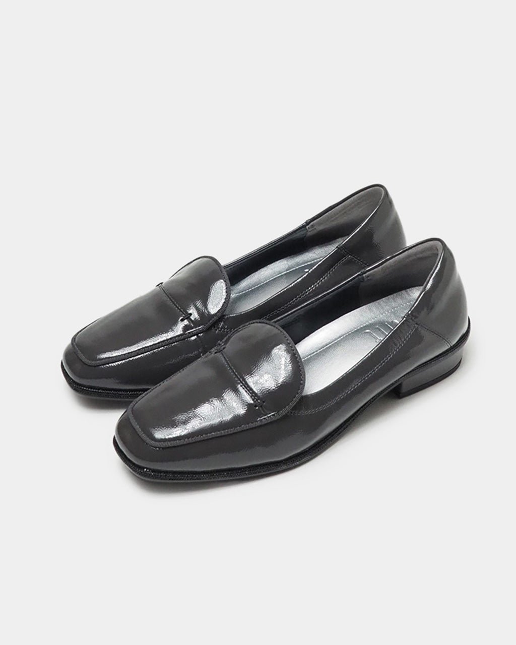 【フィットフィット/fitfit】の撥水ソフトストレッチモカシン インテリア・キッズ・メンズ・レディースファッション・服の通販 founy(ファニー) 　ファッション　Fashion　レディースファッション　Fashion for Women　インソール　Shoe Insole　エナメル　Patent Leather　クッション　Cushion, Throw Pillow　抗菌　Antibacterial, Bacteria-Resistant　軽量　Lightweight, Ultra Light　シャーリング　Shirring, Ruched　シューズ　Shoes, Footwear　シンプル　Simple, Minimal　ストレッチ　Stretch, Stretchy Fabric　フィット　Fit, Slim Fit　メッシュ　Mesh, Net Fabric　ラバー　Rubber, Rubber Sole　おすすめ　Recommended / Our Picks　エレガント 上品　Elegant　ニュアンスグレー|ID: prp329100004131989 ipo3291000000034768638