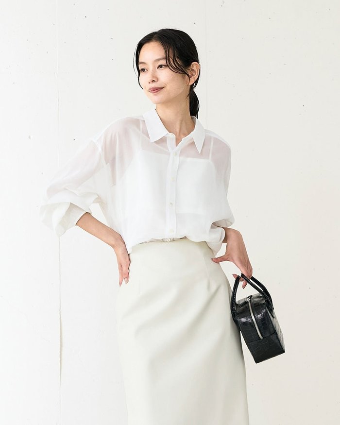 【ドゥクラッセ/DoCLASSE】のシアーコットン・シンプルシャツ インテリア・キッズ・メンズ・レディースファッション・服の通販 founy(ファニー) https://founy.com/ ファッション Fashion レディースファッション Ladies' Fashion Online トップス・カットソー Tops/Tshirt シャツ/ブラウス Shirts/Blouses オーガンジー Organdy ジャケット Jacket トレンド Trend A/W・秋冬 Aw・Autumn/Winter・Fw・Fall-Winter |ID: prp329100004134486 ipo3291000000032636826