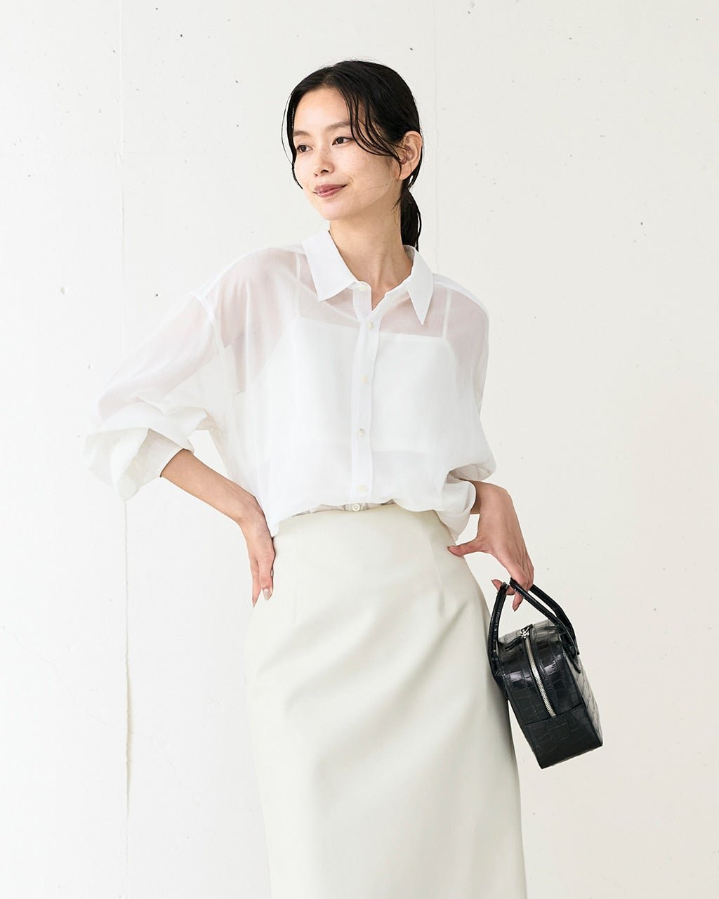 【ドゥクラッセ/DoCLASSE】のシアーコットン・シンプルシャツ 人気、トレンドファッション・服の通販 founy(ファニー) 　ファッション　Fashion　レディースファッション　Fashion for Women　トップス・カットソー　Cut & Sew Tops　シャツ・ブラウス・オフィスカジュアル　Elegant Blouses & Button-Ups　オーガンジー　Organza Fabric　ジャケット　Jacket, Outerwear　トレンド　Trend, Trending Now　A/W・秋冬　Autumn/Winter　 other-1|ID: prp329100004134486 ipo3291000000032636826