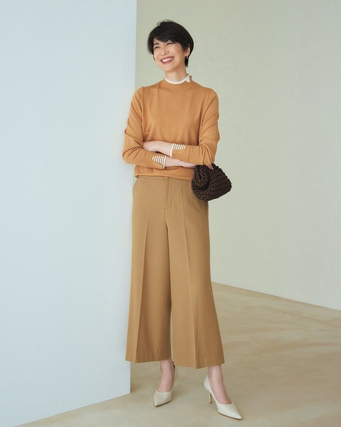 【ドゥクラッセ/DoCLASSE】のサキソニーライク・ワイドクロップド インテリア・キッズ・メンズ・レディースファッション・服の通販 founy(ファニー) https://founy.com/ ファッション Fashion レディースファッション Fashion for Women パンツ Pants & Trousers アンクル Ankle-Length Design エレガント 上品 Elegant ストレッチ Stretch, Stretchy Fabric センター Center, Center Line ポケット Pocket, Pocket Detail ワイド Wide, Wide Fit ビジネス 仕事 通勤 Business / Work / Commuting |ID: prp329100004134548 ipo3291000000033578407