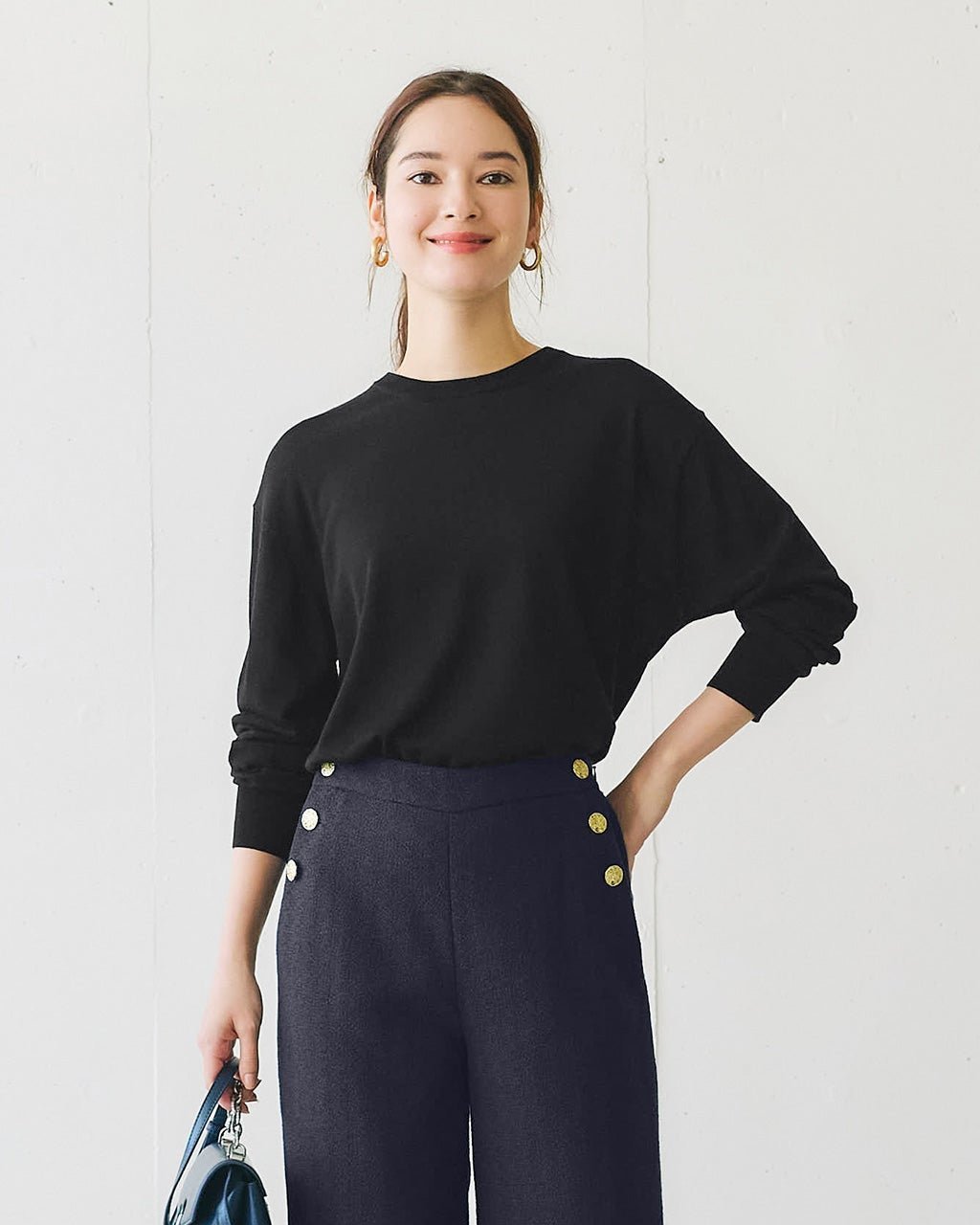 【ドゥクラッセ/DoCLASSE】のウルトラファインメリノ・クルーネック インテリア・キッズ・メンズ・レディースファッション・服の通販 founy(ファニー) 　ファッション　Fashion　レディースファッション　Fashion for Women　トップス・カットソー　Cut & Sew Tops　ニット　Knit Tops & Sweaters　イタリア　Italy　セーター　Sweater, Knitwear　フォルム　Silhouette, Form　ブラック|ID: prp329100004134577 ipo3291000000035894301