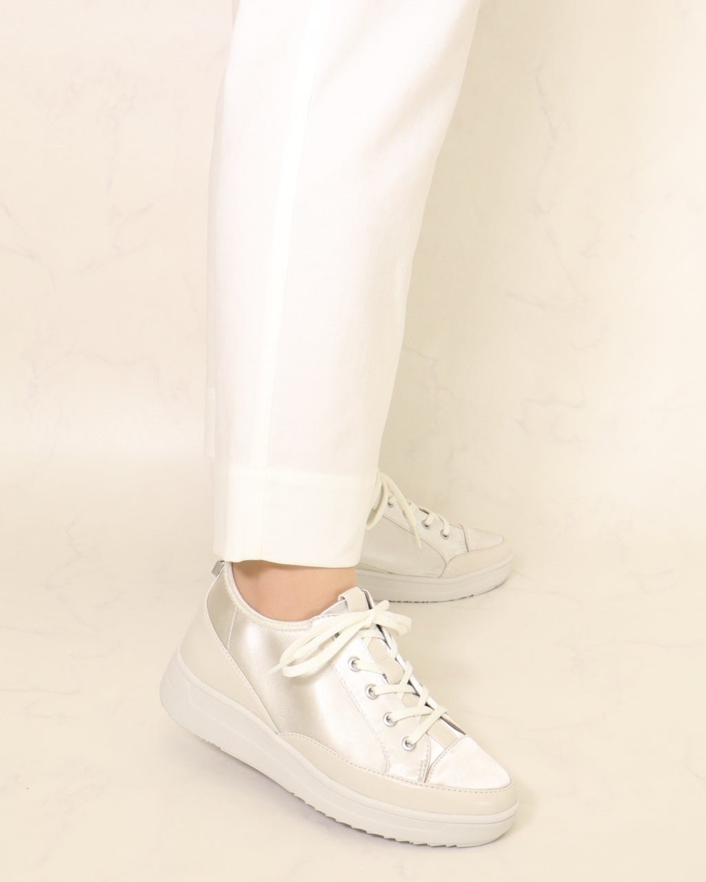 【フィットフィット/fitfit】のシンプルやわらかLITEスニーカー インテリア・キッズ・メンズ・レディースファッション・服の通販 founy(ファニー) 　ファッション　Fashion　レディースファッション　Fashion for Women　インソール　Shoe Insole　エレガント 上品　Elegant　クッション　Cushion, Throw Pillow　軽量　Lightweight, Ultra Light　シンプル　Simple, Minimal　ストレッチ　Stretch, Stretchy Fabric　スニーカー　Sneakers, Trainers　スマート　Smart, Elegant　フィット　Fit, Slim Fit　フォルム　Silhouette, Form　アイボリー|ID: prp329100004144599 ipo3291000000036159047