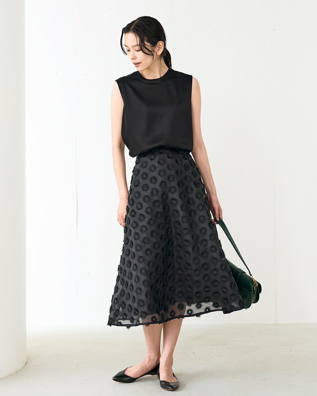 【ドゥクラッセ/DoCLASSE】のシアージャカード・フレアスカート 人気、トレンドファッション・服の通販 founy(ファニー) 　ファッション　Fashion　レディースファッション　Fashion for Women　スカート　Skirts　Aライン・フレアスカート　A-Line & Flared Skirts　おすすめ　Recommended / Our Picks　オーガンジー　Organza Fabric　シアー　Sheer, See-Through　パーティ　Party, Party Style　フラワー　Flower, Floral　冬　Winter / This Winter　 other-1|ID: prp329100004168563 ipo3291000000036066436