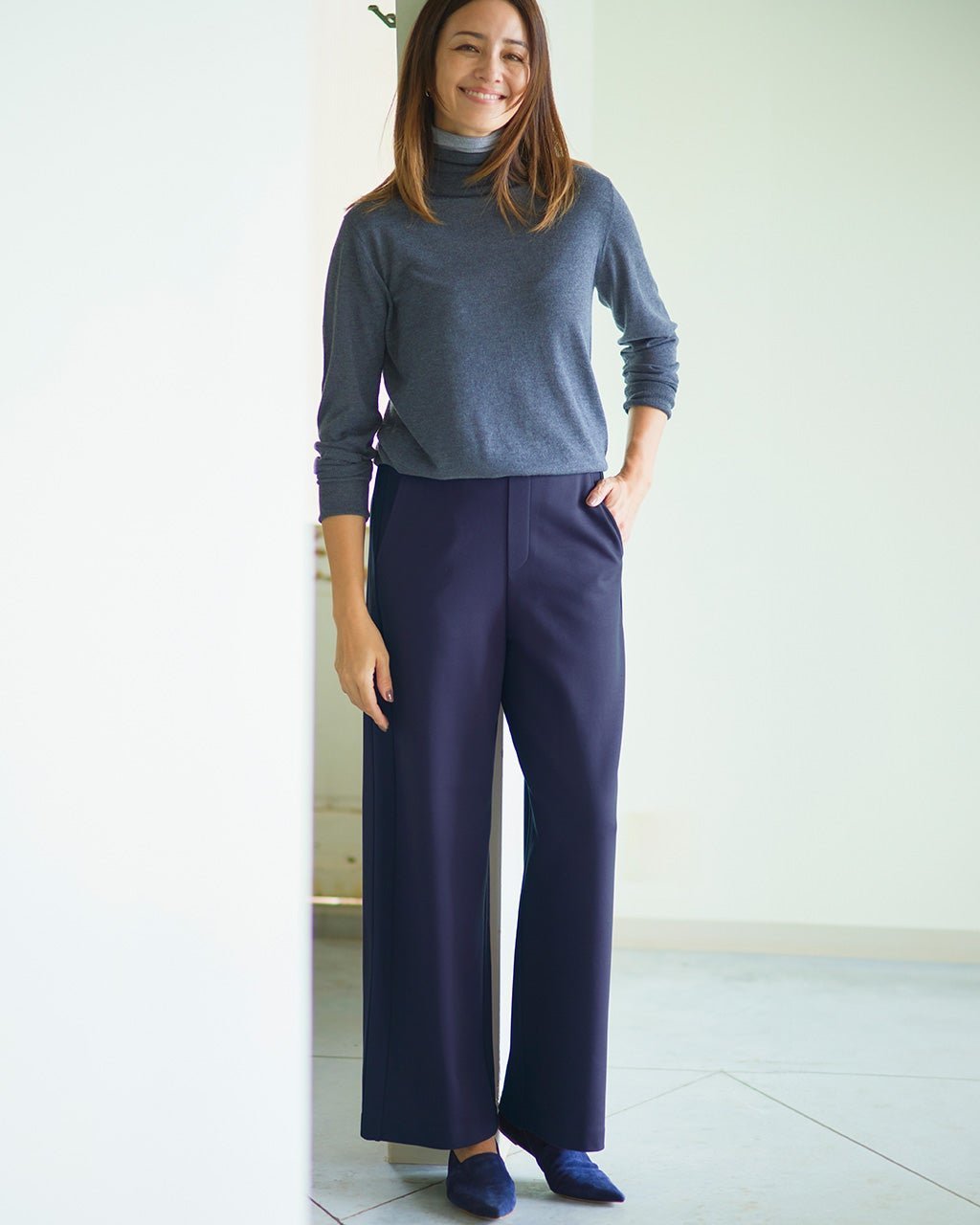 【ドゥクラッセ/DoCLASSE】のプレミアサーモN・セミワイド70cm 人気、トレンドファッション・服の通販 founy(ファニー) 　ファッション　Fashion　レディースファッション　Fashion for Women　パンツ　Pants & Trousers　ストレッチ　Stretch, Stretchy Fabric　ストレート　Straight, Straight Cut　スマート　Smart, Elegant　スリム　Slim, Slim Fit　タイツ　Tights, Legwear　人気　Popular, Best Seller　ポケット　Pocket, Pocket Detail　ワイド　Wide, Wide Fit　エレガント 上品　Elegant　 other-1|ID: prp329100004168594 ipo3291000000030416484