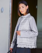 【ドゥクラッセ/DoCLASSE】の異素材コンビ・AIRダウンフリルジャケット 人気、トレンドファッション・服の通販 founy(ファニー) ファッション Fashion レディースファッション Fashion for Women アウター Coat / Outerwear Collection コート・ロングコート・ピーコート Long Coats, Peacoats & More レディースジャケット・軽アウター Jackets おすすめ Recommended / Our Picks コンビ Combo, Combination Style シンプル Simple, Minimal ジャケット Jacket, Outerwear スウェット / スエット Sweatshirt, Sweatwear ダウン Down, Puffer フェミニン Feminine, Girly フリル Frill, Ruffle リアル Real, Realistic 人気 Popular, Best Seller thumbnail ニュアンスグレー|ID: prp329100004168639 ipo3291000000034943062