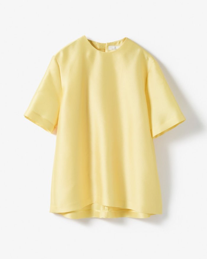 【ドゥクラッセ/DoCLASSE】の●オクタダブルクロス・バックタックブラウス インテリア・キッズ・メンズ・レディースファッション・服の通販 founy(ファニー) https://founy.com/ ファッション Fashion レディースファッション Fashion for Women トップス・カットソー Cut & Sew Tops シャツ・ブラウス・オフィスカジュアル Elegant Blouses & Button-Ups エレガント 上品 Elegant オケージョン Occasion Wear シルク Silk, 100% Silk シンプル Simple, Minimal セットアップ Set-Up, Coordinated Outfit チュニック Tunic, Long Top フォルム Silhouette, Form ボックス Boxy, Box Shape |ID: prp329100004210614 ipo3291000000033441707