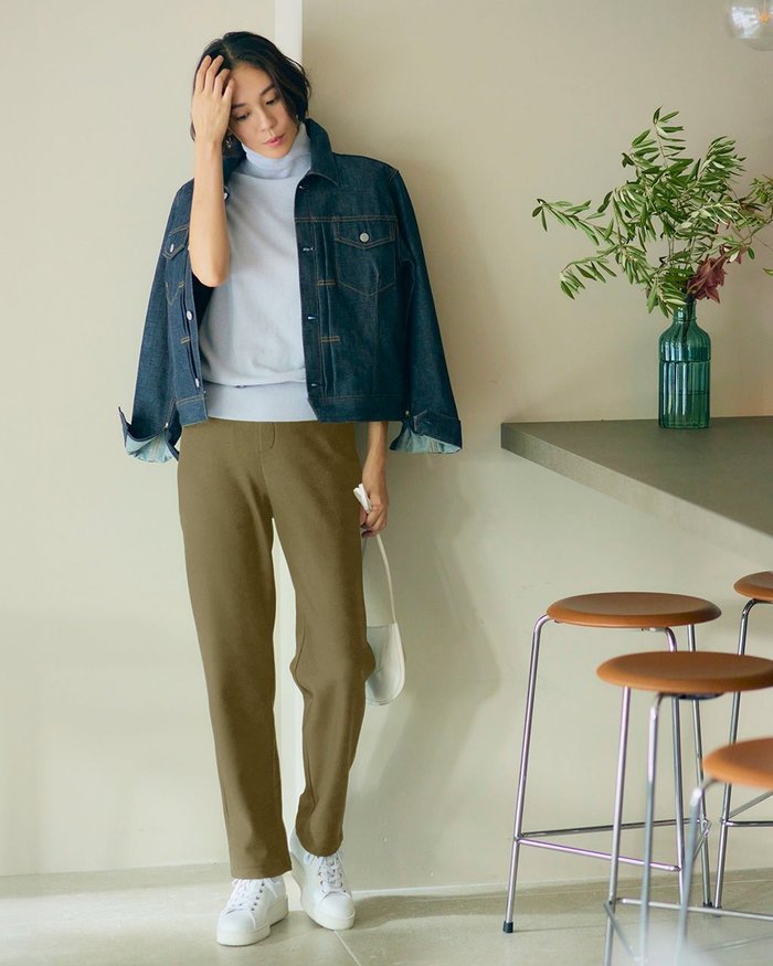 【ドゥクラッセ/DoCLASSE】の楽暖ベロアストレッチ・ストレート72cm インテリア・キッズ・メンズ・レディースファッション・服の通販 founy(ファニー) https://founy.com/ ファッション Fashion レディースファッション WOMEN パンツ Pants シンプル Simple ジャージー Jersey ストレッチ Stretch ストレート Straight タイツ Tights ベロア Velor エレガント 上品 Elegant 雑誌 Magazine |ID: prp329100004217687 ipo3291000000030829339