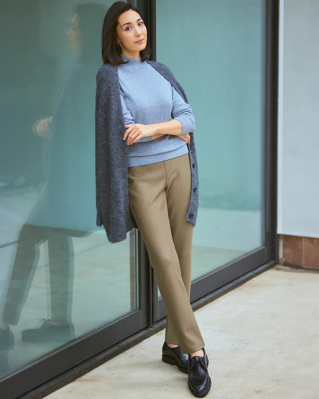 【ドゥクラッセ/DoCLASSE】の楽暖ベロアストレッチ・スリムテーパード65cm 人気、トレンドファッション・服の通販 founy(ファニー) ファッション Fashion レディースファッション Fashion for Women パンツ Pants & Trousers スリム Slim, Slim Fit タイツ Tights, Legwear テーパード Tapered, Tapered Pants ベロア Velour, Soft Velvet ポケット Pocket, Pocket Detail 冬 Winter / This Winter other-1|ID: prp329100004217695 ipo3291000000034686472