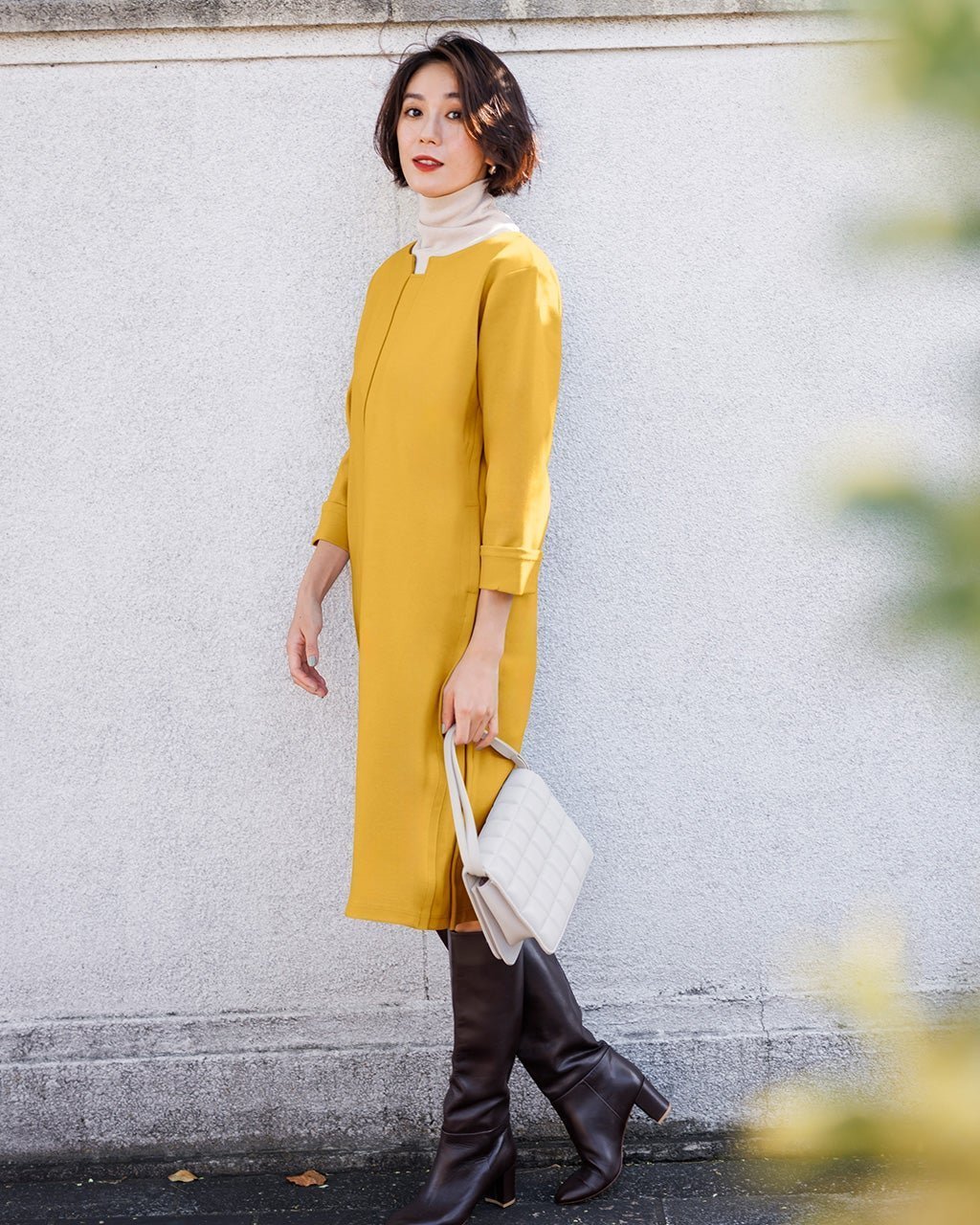 【ドゥクラッセ/DoCLASSE】のウォームポンチ・キーネックミディワンピース インテリア・キッズ・メンズ・レディースファッション・服の通販 founy(ファニー) 　ファッション　Fashion　レディースファッション　Fashion for Women　ワンピース　Dresses　センター　Center, Center Line　フロント　Front, Front Design　マスタード|ID: prp329100004217699 ipo3291000000034545411